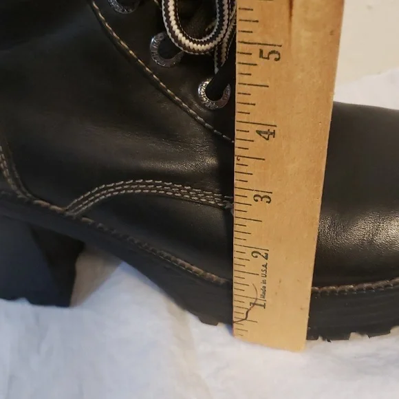 Vintage 90s chunky heel leather boot - Picture 11 of 11